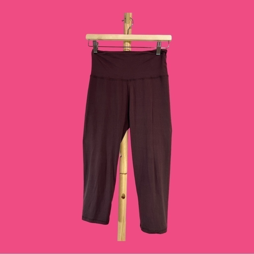 Always brand women’s cropped yoga or leggings in Plum color, One Size - Picture 1 of 5
